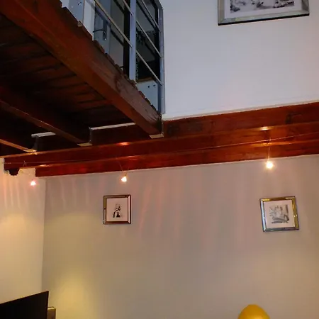 Le Mignon Apartment *